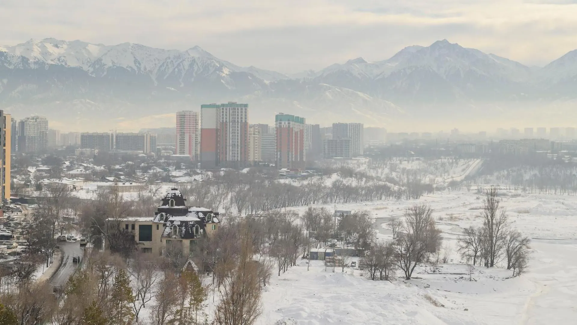 Apartment Квартира 3-Комнатная На 8-9 Человек 1 Almaty Kazakhstan